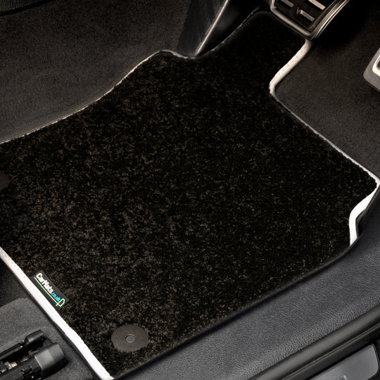 Volvo XC60 2017+ Car Mats (4 clips) // Black Elite, Light Grey Trim, No Heelpad