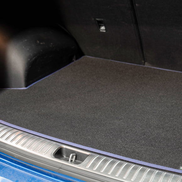 Mazda CX-3 2015-2020 Boot Mat // Black Grand, Blue Trim
