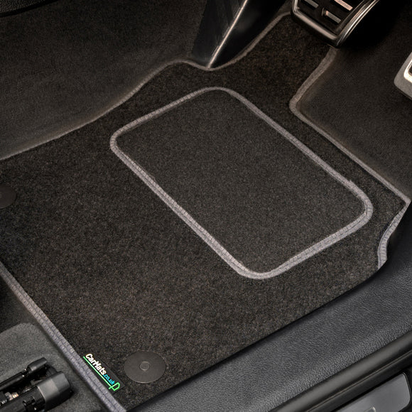 Suzuki Vitara Hybrid 2022+ Car Mats // Black Motor, Grey Trim, Carpet Heelpad