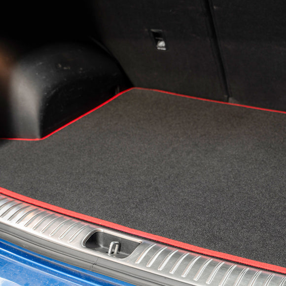 Audi A6 1996-2003 Boot Mat // Black Motor, Red Trim