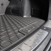 Volkswagen Tiguan 2016+ Moulded Rubber Upper Boot Mat