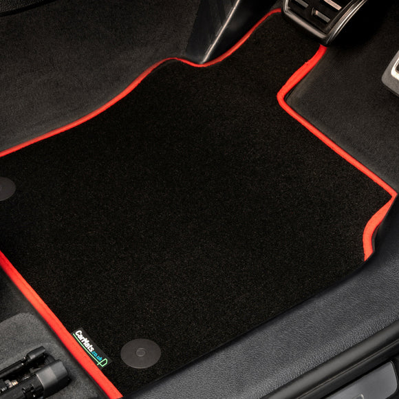 smart fortwo EQ 2020+ Car Mats // Black Super, Red Trim, No Heelpad